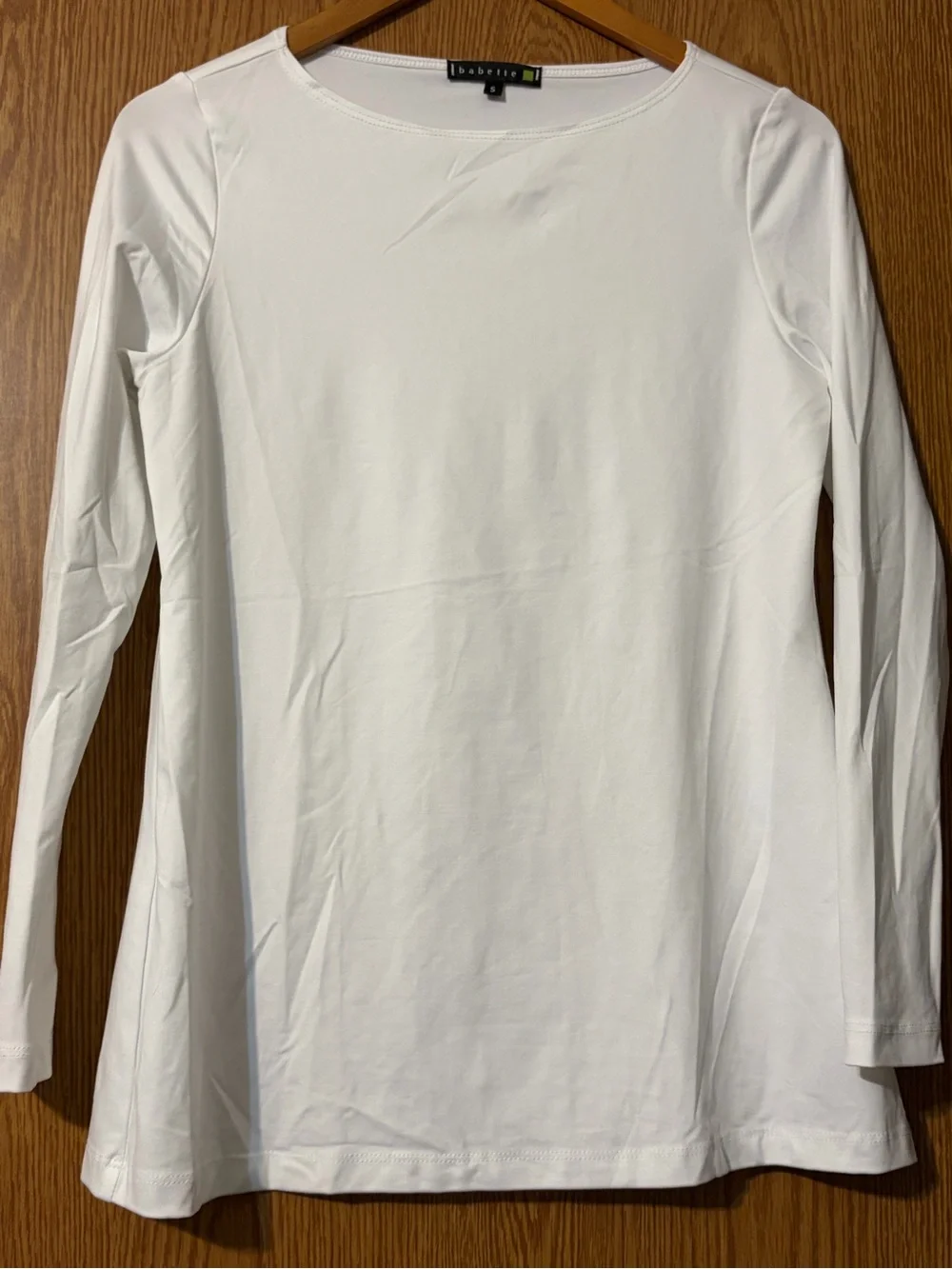 Babette White Long-Sleeve Scoop Neck Women's Top